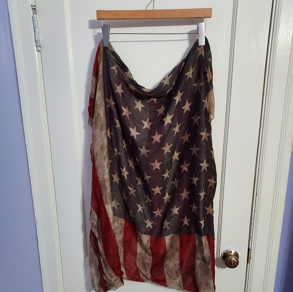 American Flag Infinity Scarf - Picture 2 of 5